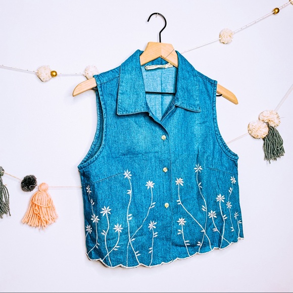 VINTAGE y2k embroidered floral denim crop top tank - Picture 2 of 7